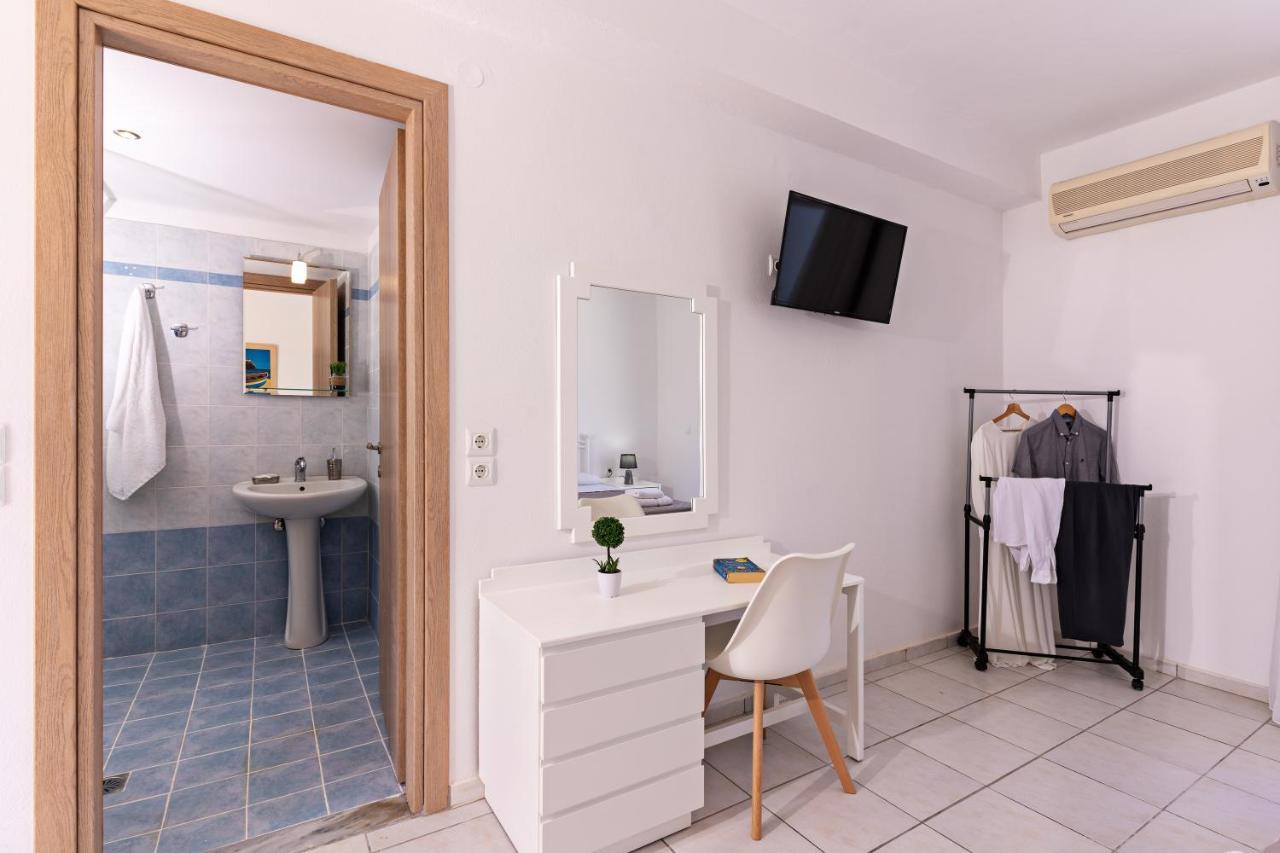 Magnisía Azure Seaside Apts מראה חיצוני תמונה